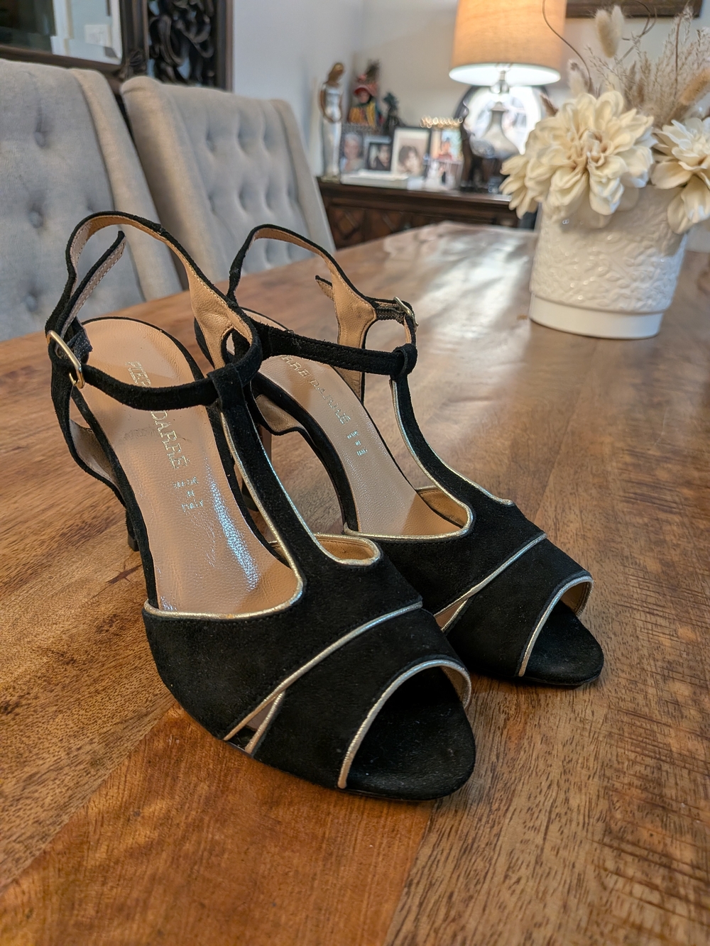 PIERRE DARRE Italian Black Suede Strappy Ankle Strap Buckle Sandals US 6.5